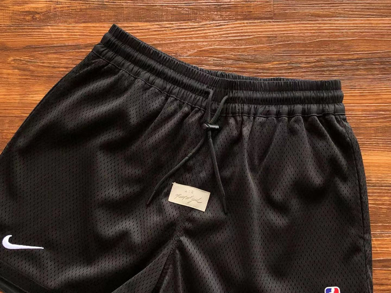 Short Nike x Fear Of God Preto