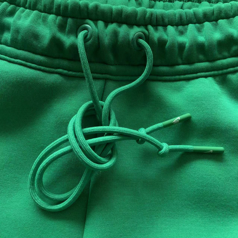 Conjunto Nike x Nocta Tech Fleece Stadium Green/Sail