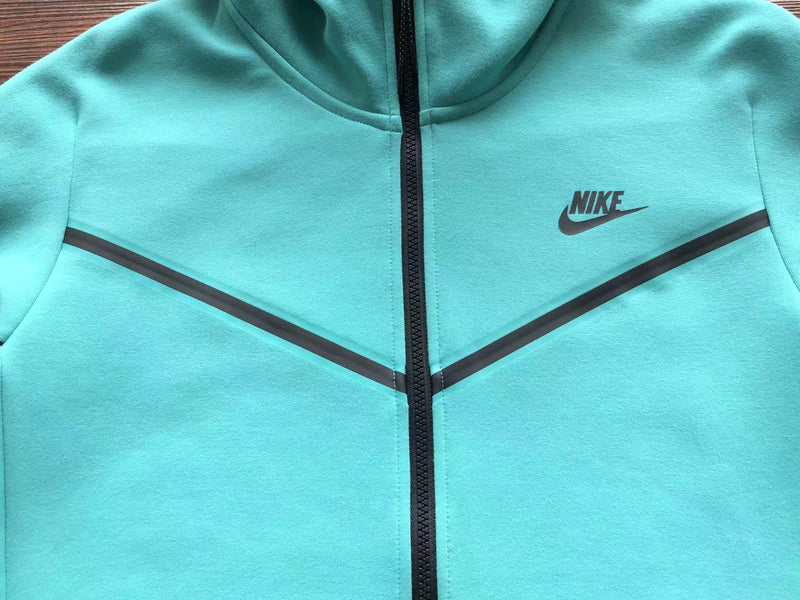 Conjunto Nike Tech Fleece Turquoise