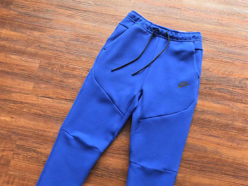 Conjunto Nike Tech Fleece Azul