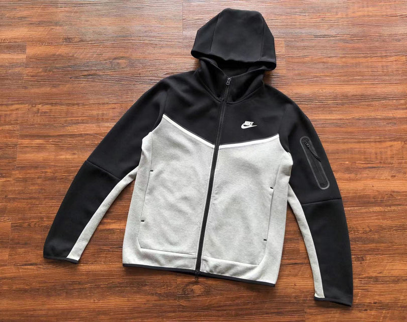 Conjunto Nike Tech Fleece Preto e Cinza