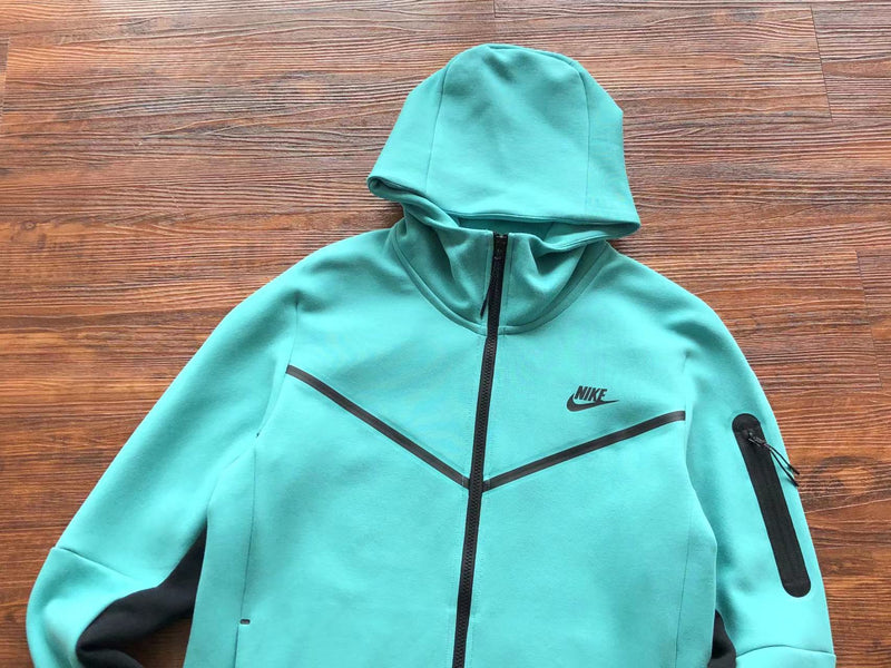 Conjunto Nike Tech Fleece Turquoise