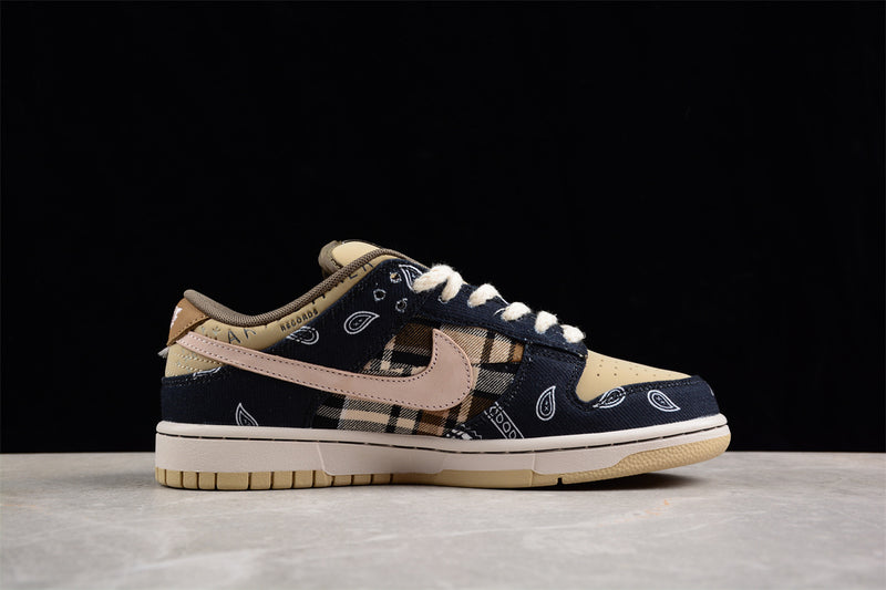 Travis Scott X Nike Sb Dunk Low Cactus Jack