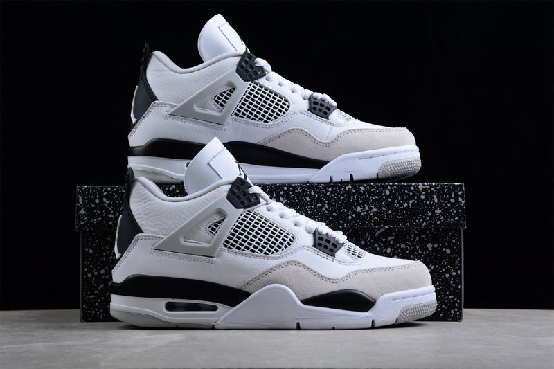 Air Jordan 4 Military Black