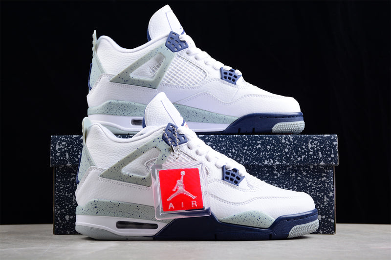 Air Jordan 4 Midnight Navy