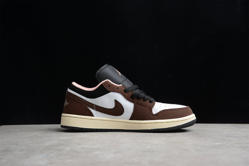 Air Jordan 1 Low SE Mocha