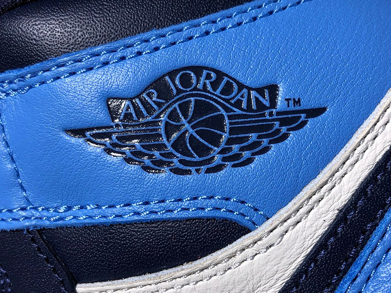 Air Jordan 1 High Obsidian