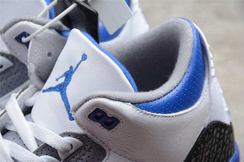 Air Jordan 3 Racer Blue