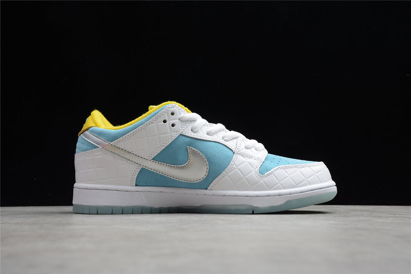 Dunk Low SB x FTC "Lagoon Pulse"