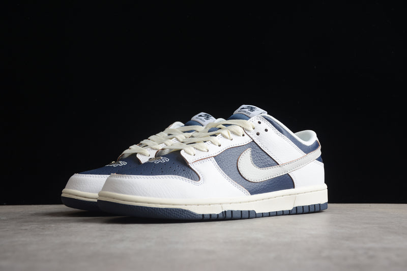 HUF x Nike SB Dunk Low New York