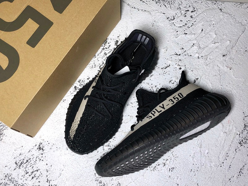 Yeezy Boost 350 V2 Oreo