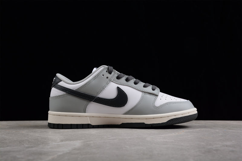 Nike Dunk Low Light Smoke Grey