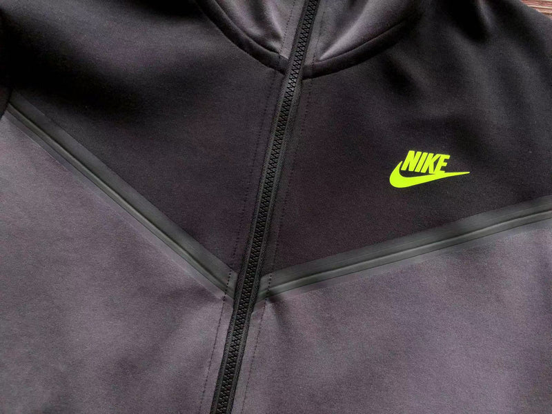 Conjunto Nike Tech Fleece Preto/Cinza/Amarelo