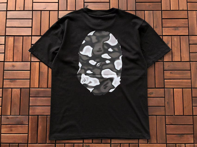 Camiseta Bape x Liquid Camo Big Ape Head