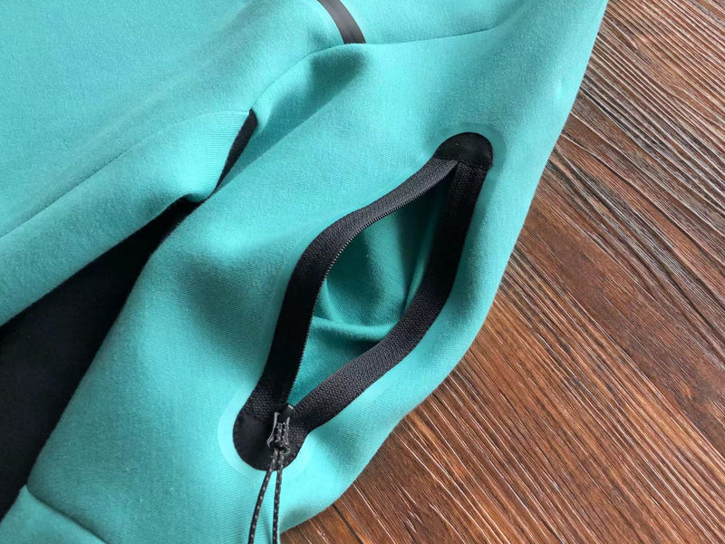 Conjunto Nike Tech Fleece Turquoise