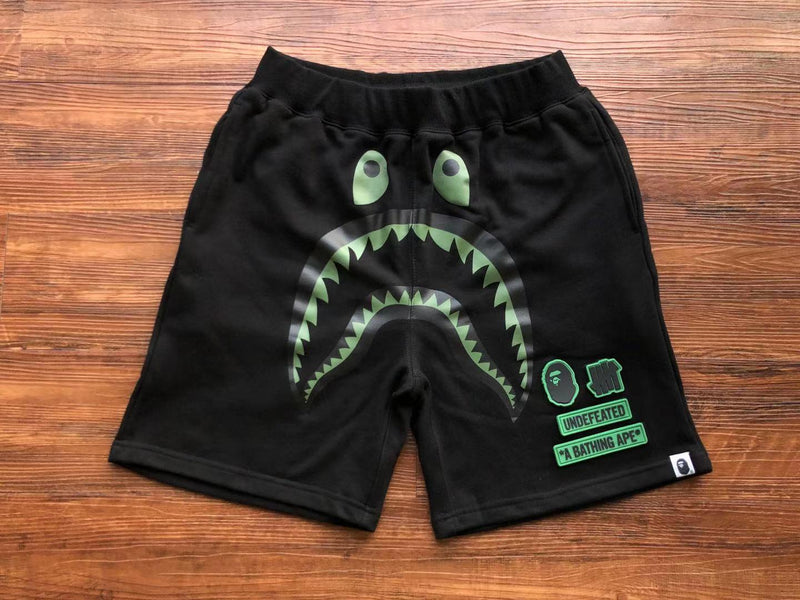 Shorts BAPE Shark x Undefeated