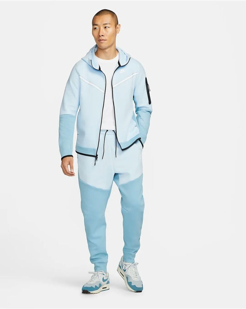 Conjunto Nike Tech Fleece Celestine Blue